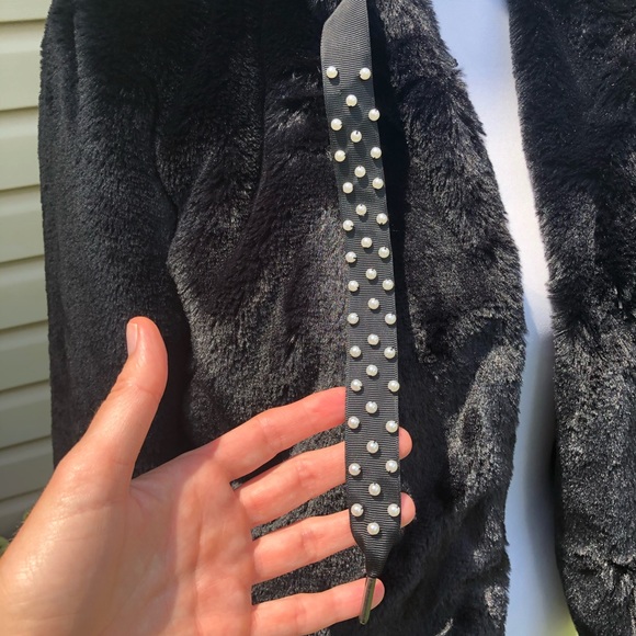 NWT Levivel Black Faux Fur Pearl Hooded Jacket - Picture 4 of 9